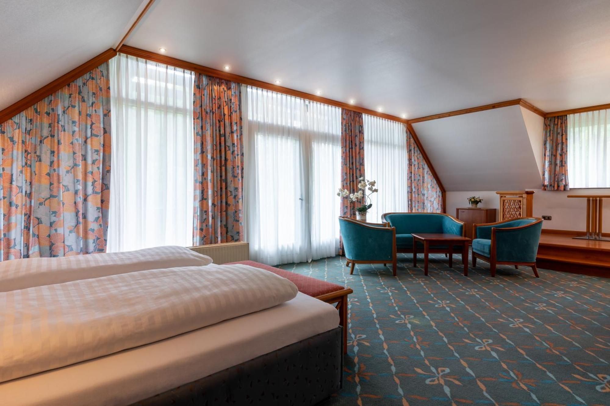 Hotel Wittekindsquelle Bad Oeynhausen Bilik gambar